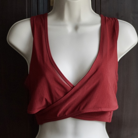 Fabletics Red Sports Bra  M - Picture 4 of 6